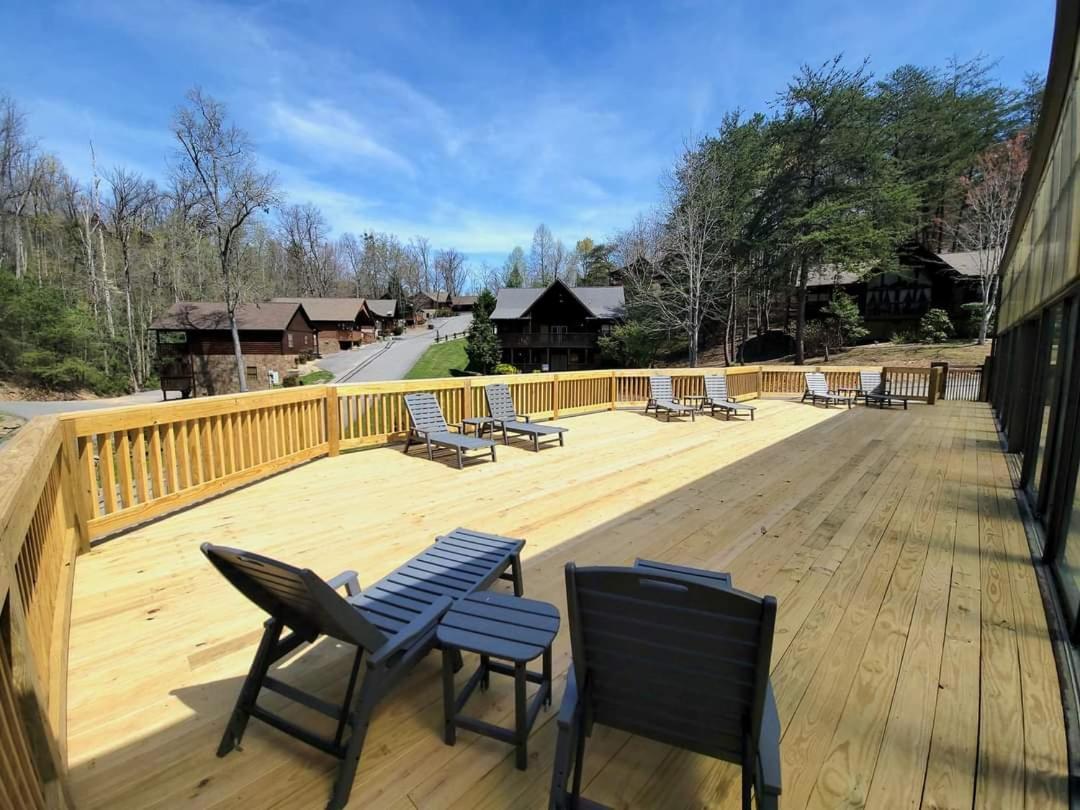 Chalet Fall Special! Dollywood At 2 Min & Heated Indoor Pool