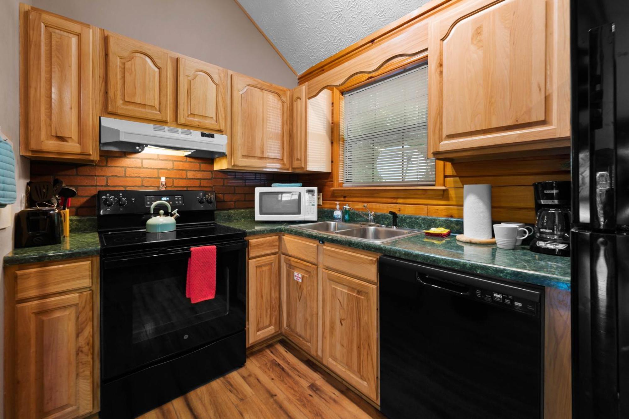 Fall Special! Dollywood At 2 Min & Heated Indoor Pool Chalet *
